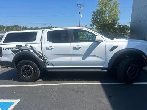 Used 2025 Ford Ranger Raptor AWD/4WD image 2