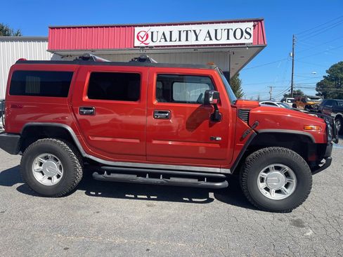 Used 2003 HUMMER H2 w/ Preferred Equipment Group image 7