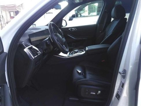 Used 2026 BMW X5 xDrive40i AWD/4WD image 5