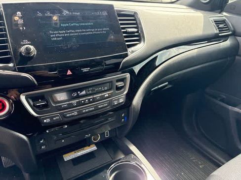 Used 2020 Honda Pilot Black Edition image 21