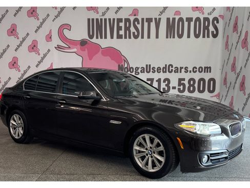 Used 2015 BMW 528i Sedan RWD image 3