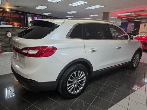 Used 2018 Lincoln MKX Select w/ Select Plus Package image 6