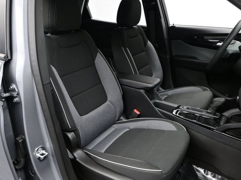 New 2026 Chevrolet TrailBlazer LT w/ Midnight Edition FWD image 11