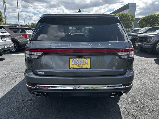 Certified 2025 Lincoln Aviator Reserve w/ Illumination Package AWD/4WD image 6