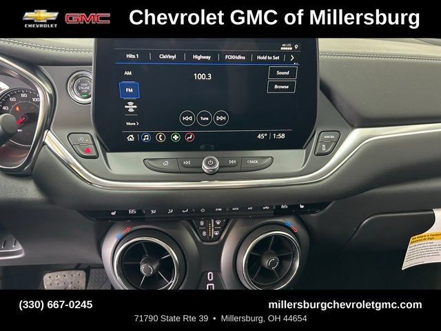 New 2025 Chevrolet Blazer LT w/ Convenience Package FWD image 17