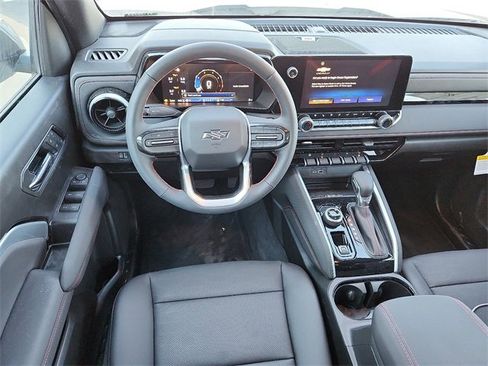 New 2026 Chevrolet Colorado Z71 image 8