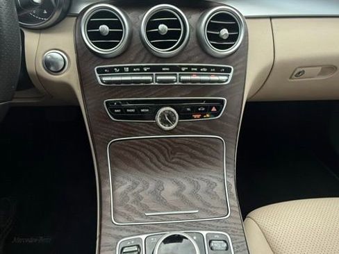 Used 2018 Mercedes-Benz C 300 Sedan image 26