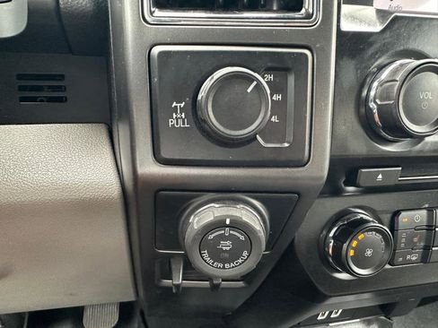 Used 2018 Ford F150 XLT w/ Equipment Group 302A Luxury image 22