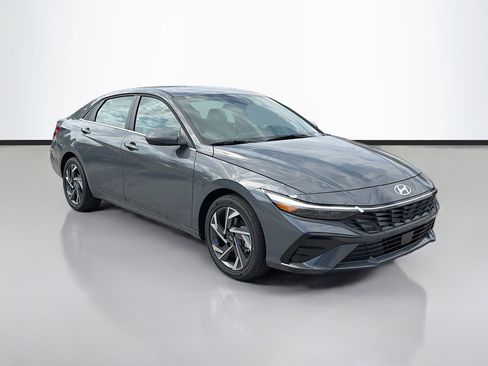 New 2026 Hyundai Elantra Limited image 1