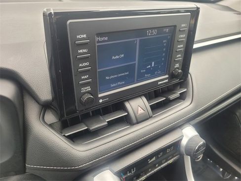Used 2021 Toyota RAV4 XLE image 23