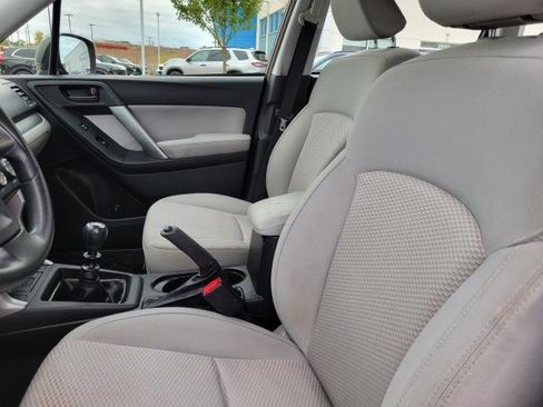 Used 2014 Subaru Forester 2.5i image 18