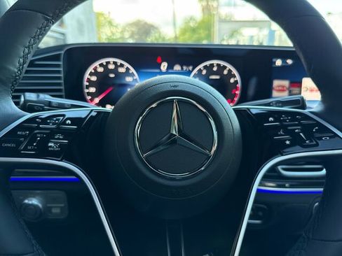 New 2026 Mercedes-Benz GLE 580 4MATIC image 23