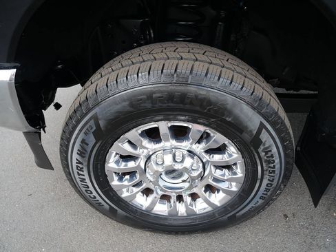 Used 2020 Ford F250 XLT w/ XLT Premium Package AWD/4WD image 37