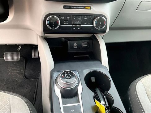 Used 2024 Ford Escape Active image 30