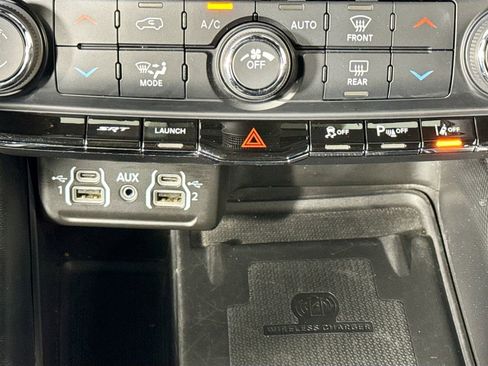 Used 2021 Dodge Durango SRT w/ Technology Group image 18