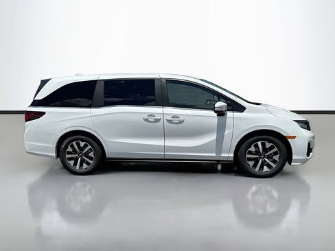 New 2026 Honda Odyssey EX-L image 4