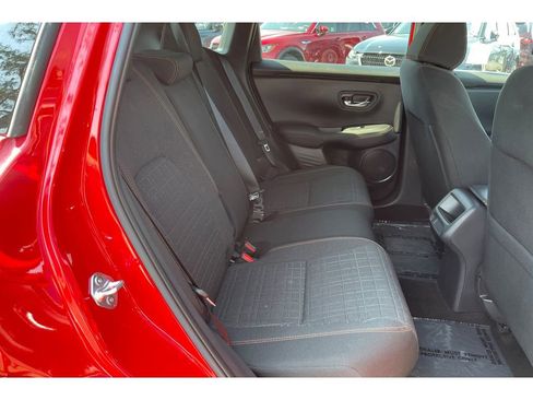 Used 2025 Honda HR-V Sport image 18