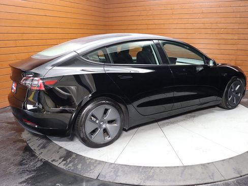 Used 2022 Tesla Model 3 image 55