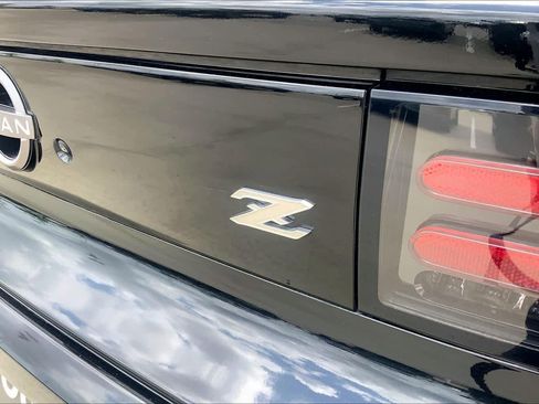 Used 2025 Nissan Z Performance w/ Floor Mat Package image 8