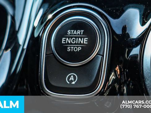 Used 2025 Mercedes-Benz GLA 250 image 44