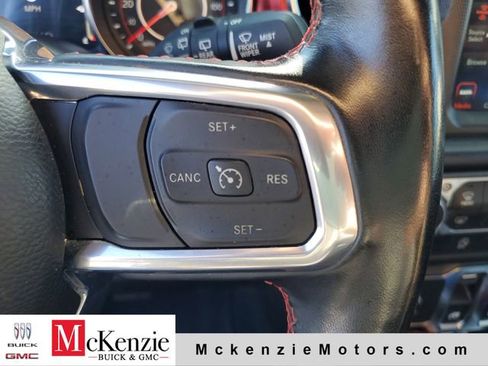 Used 2022 Jeep Wrangler Rubicon AWD/4WD image 12