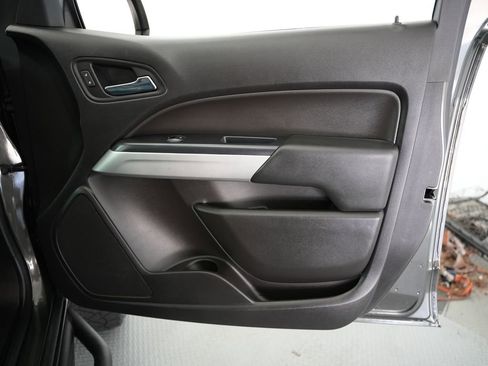 Used 2017 Chevrolet Colorado ZR2 image 48