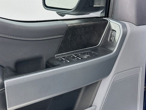 Used 2022 Ford F150 XLT w/ Equipment Group 302A High image 19