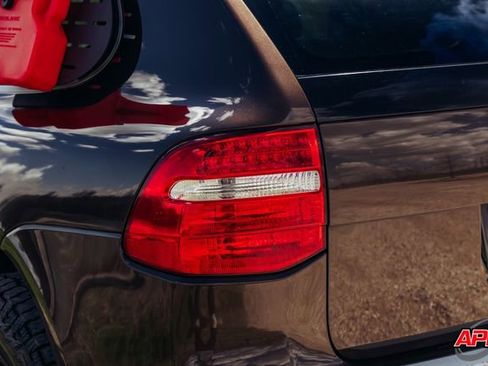 Used 2009 Porsche Cayenne image 49