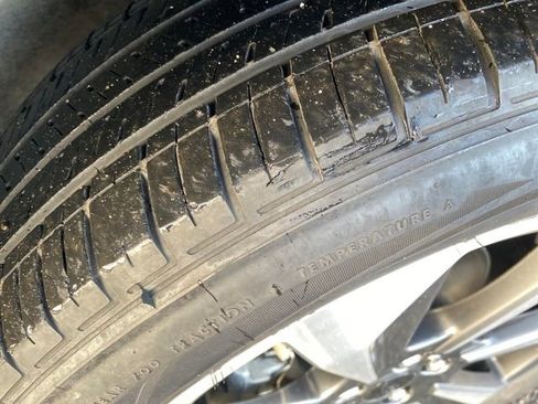 Used 2023 Ford Escape Platinum image 22