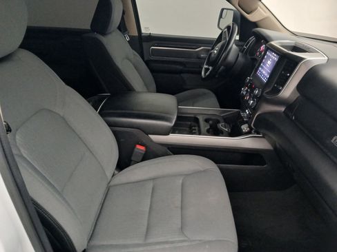 Used 2019 RAM 1500 Big Horn AWD/4WD image 24