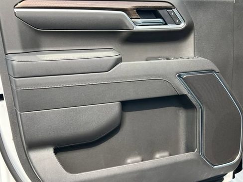 New 2026 Chevrolet Silverado 1500 RST AWD/4WD image 18