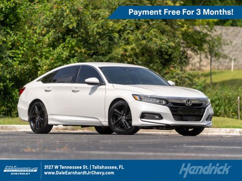 Used 2018 Honda Accord Sport image 1