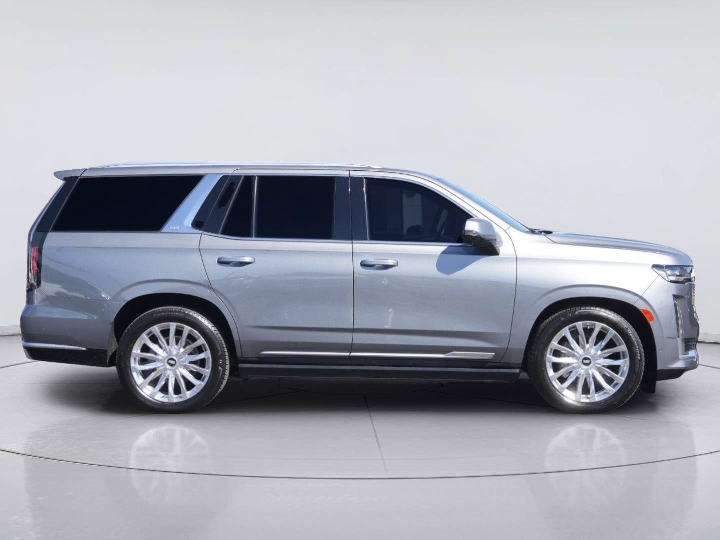 Used 2022 Cadillac Escalade Premium Luxury w/ Performance Package RWD image 5