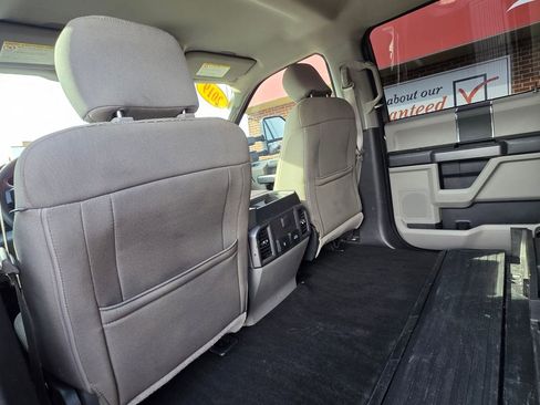 Used 2019 Ford F350 XLT w/ XLT Value Package image 13