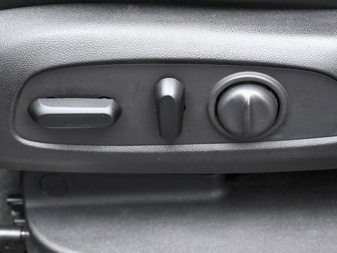 Used 2017 GMC Acadia Denali w/ Technology Package image 10