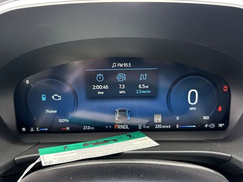 New 2025 Ford Escape SE w/ PHEV Premium Package image 16