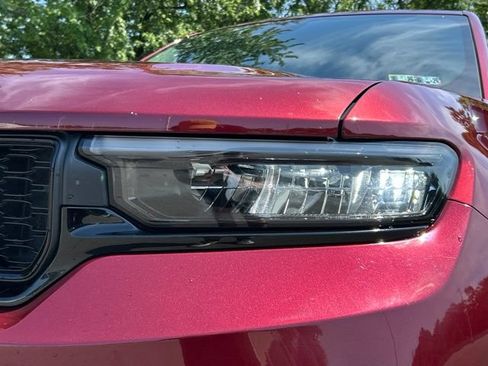 Used 2023 Jeep Grand Cherokee Altitude AWD/4WD image 10