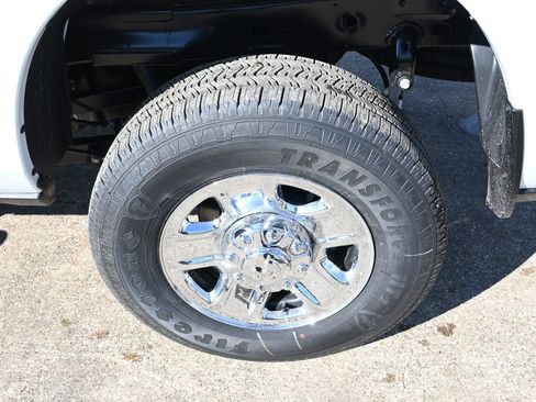 New 2026 RAM 2500 Tradesman w/ Chrome Appearance Group image 7