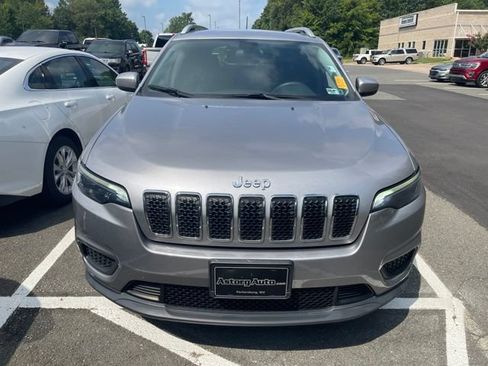 Used 2020 Jeep Cherokee Latitude AWD/4WD image 6