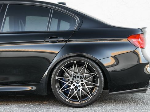 Used 2017 BMW M3 Base image 7