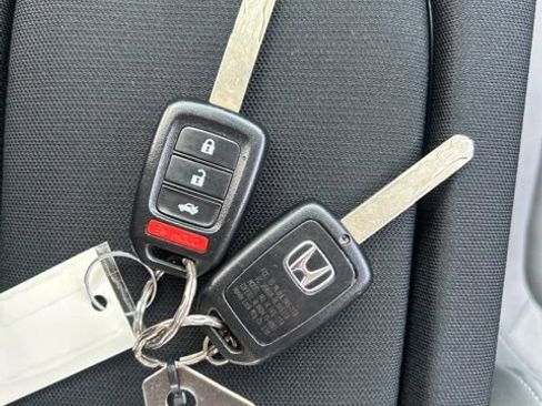 Used 2018 Honda Civic LX image 33