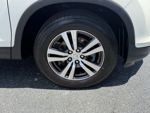 Used 2018 Honda Pilot EX-L image 19