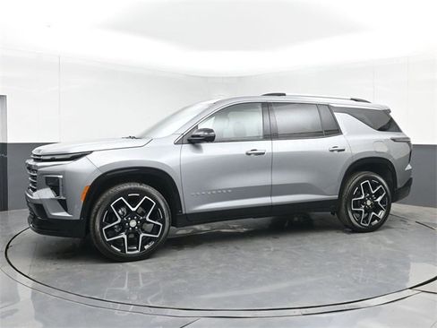 Used 2026 Chevrolet Traverse High Country image 17