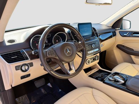 Used 2018 Mercedes-Benz GLE 350 image 26