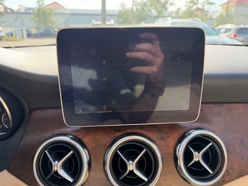 Used 2019 Mercedes-Benz GLA 250 image 31