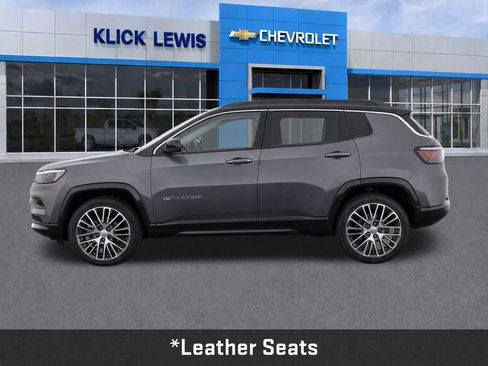 Used 2022 Jeep Compass Limited w/ Elite Group AWD/4WD image 4