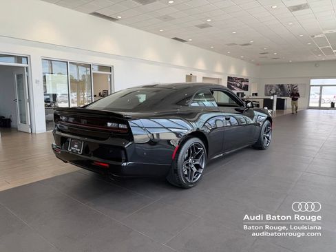Used 2026 Dodge Charger Scat Pack AWD/4WD image 7