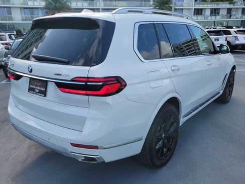 Used 2025 BMW X7 xDrive40i w/ Premium Package AWD/4WD image 6