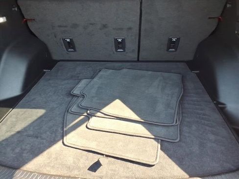 Used 2025 Chevrolet Equinox EV RS image 25