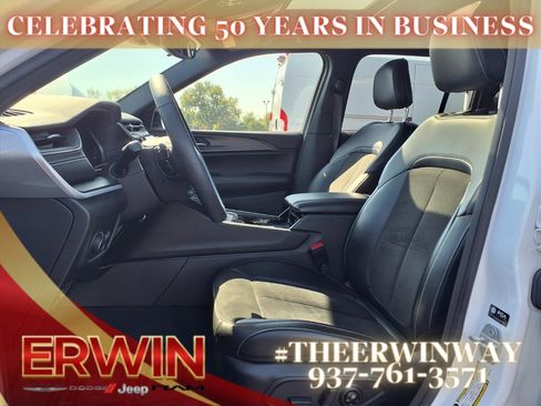 Certified 2023 Jeep Grand Cherokee Altitude image 6